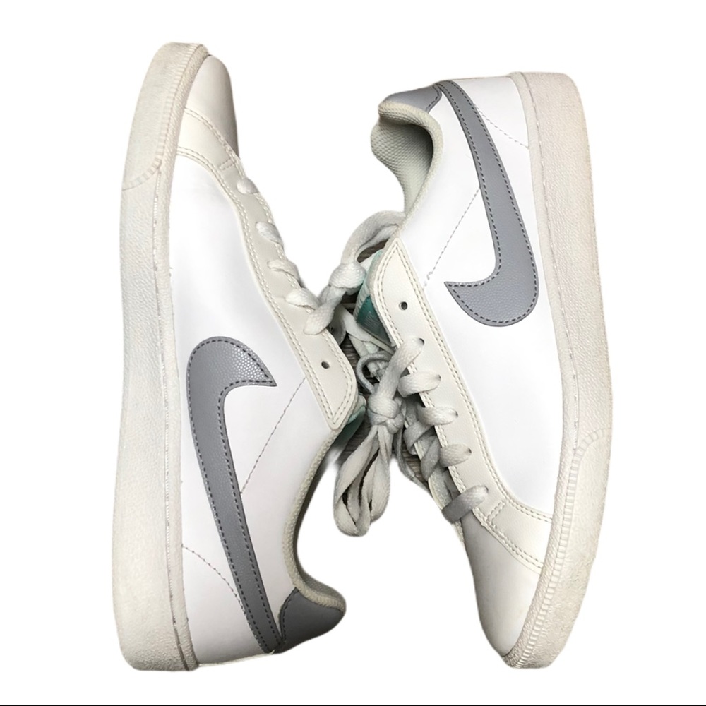Nike | Women’s Court Majestic White & Gray Shoes